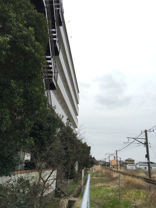 ホテル朋泉（香取市佐原駅）は成田線のすぐ隣