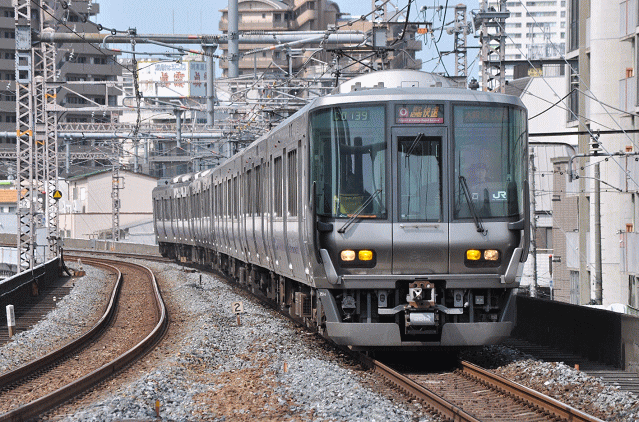 関空・紀州路快速の223系