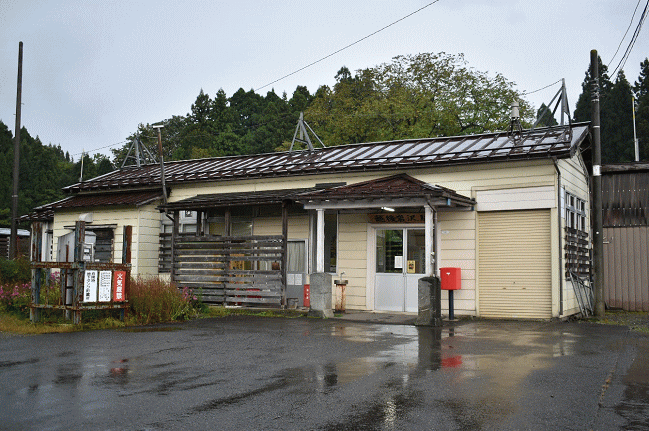 越後岩沢駅