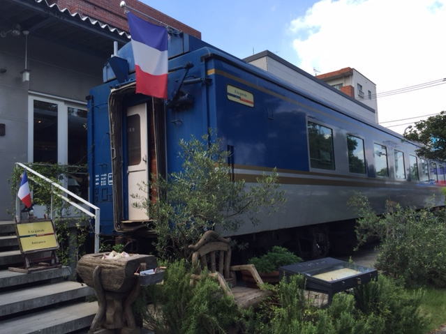 東京・木場のフレンチレストラン「アタゴール」の外観