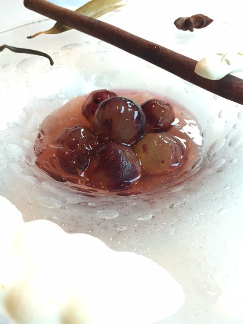 フレンチレストラン「アタゴール」のデザート