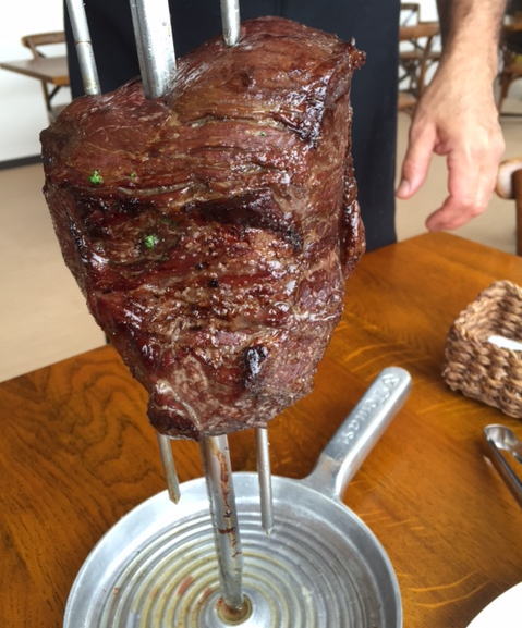 大地のテラス（岩見沢）の肉料理