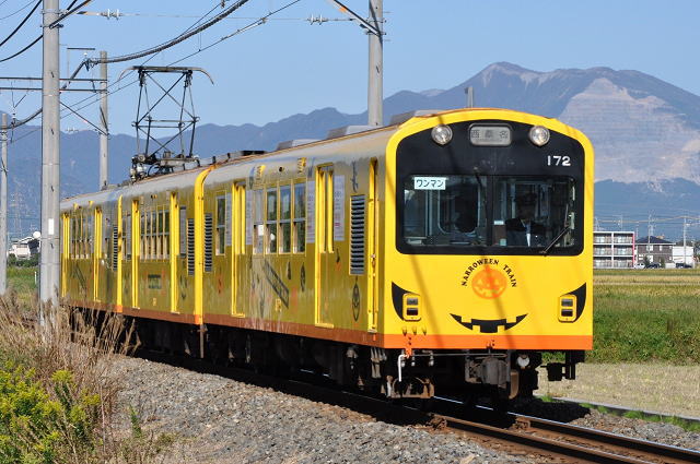 北勢線のナロウィン電車