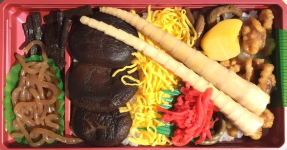 くるみ山菜寿司の中身