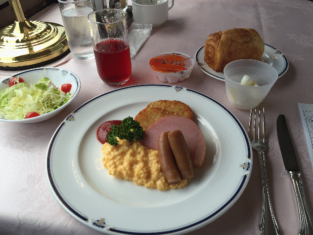 食堂車グランシャリオの洋定食
