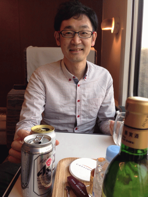 居酒屋状態の寝台特急カシオペア