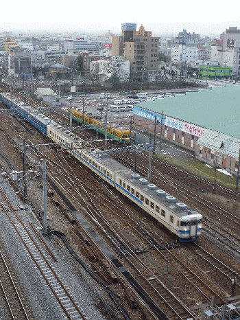 アパホテル富山駅前からの鉄道の眺め