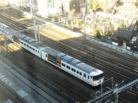 踊り子号が通過