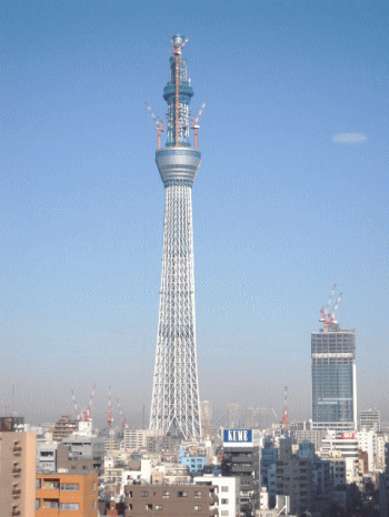 建設途中の東京スカイツリー