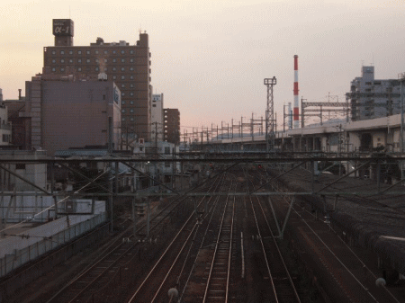 徳山駅こ線橋から見たホテルアルファーワン徳山