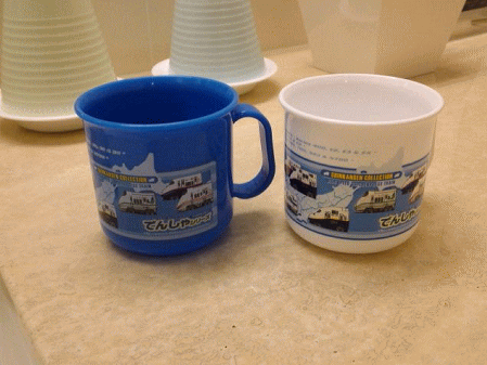 化粧室のコップ