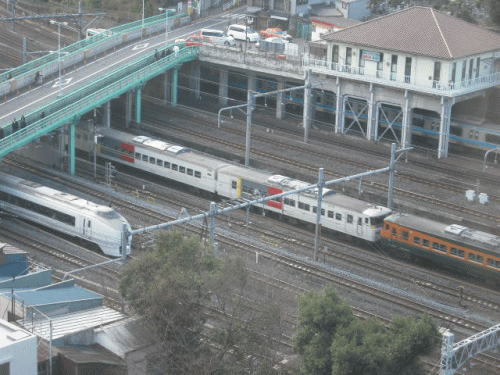 スーパーひたちと新特急