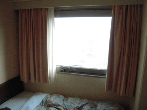 ホテルサンルート瀬戸大橋の窓の感じ