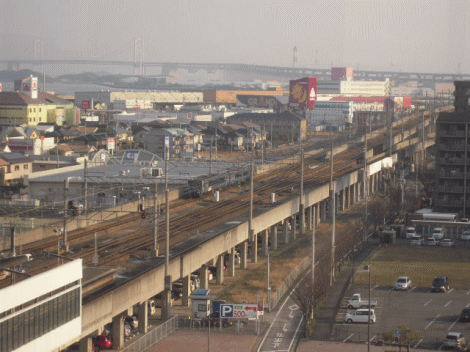 遠く、瀬戸大橋を望む