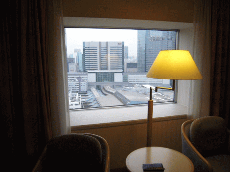 京急EXイン品川駅前の客室の窓の感じ