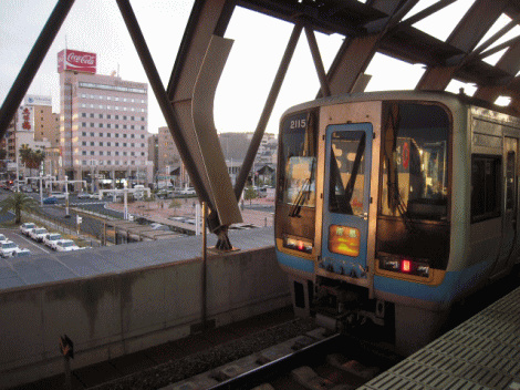高知駅から見た高知ホテル