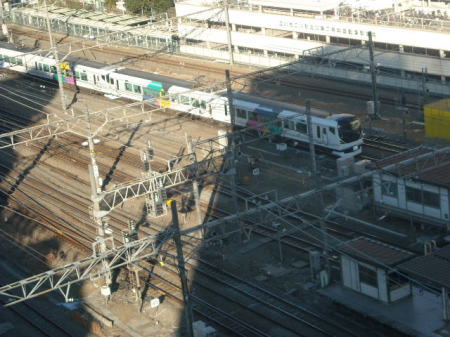 特急あずさ号も来る