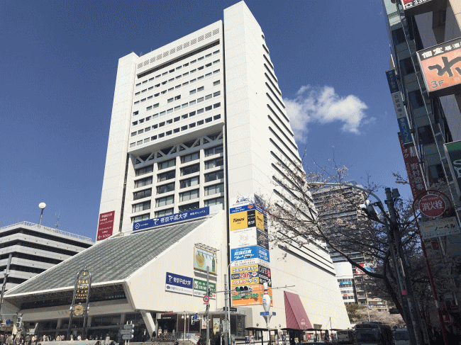 中野サンプラザ