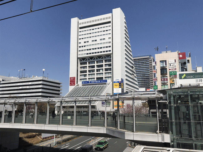 中野サンプラザ