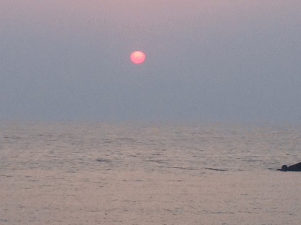 噴火湾に沈む夕日