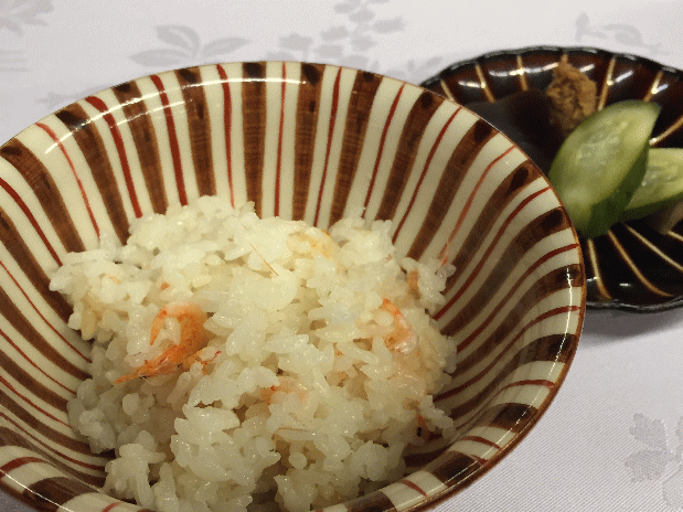 大丸別荘の桜ご飯