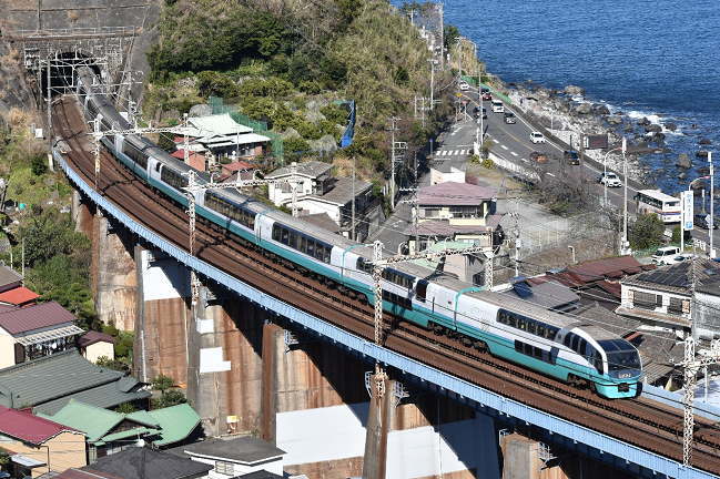 251系スーパービュー踊り子