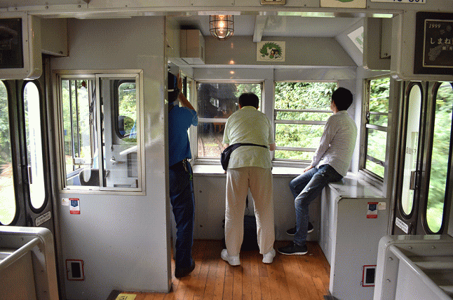 客車が先頭車両の奥出雲おろち号