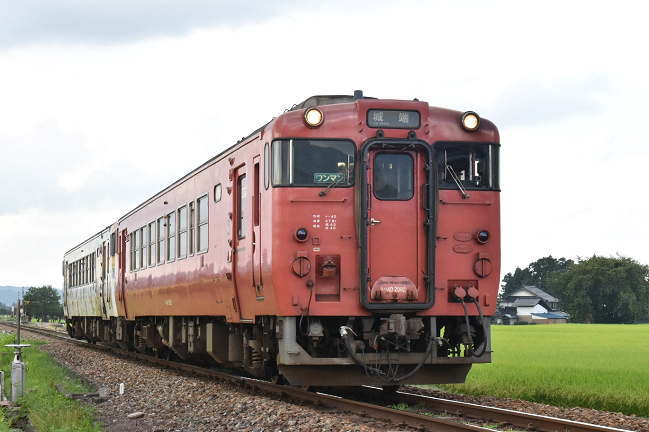 城端線のキハ40