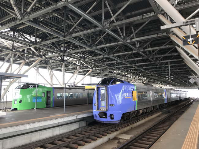 デザイン性にあふれる旭川駅