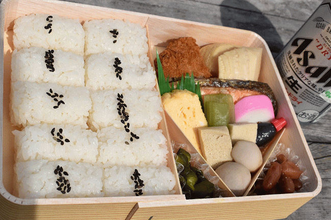 萩乃家の幕の内弁当の中身
