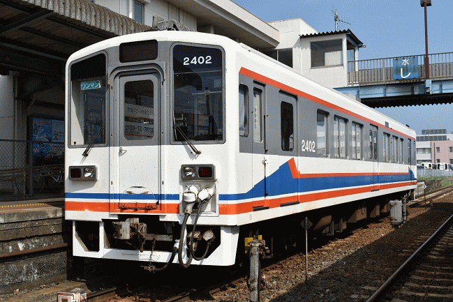旧塗色のキハ2402