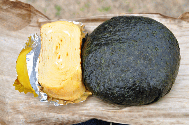 片上鉄道・吉ヶ原駅の駅弁の中身