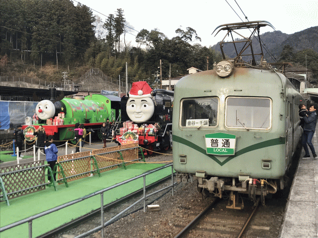 千頭駅にて元南海の電車と楽しいSL