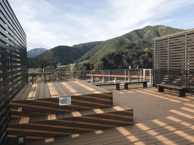 川根温泉ホテルのバルコニー