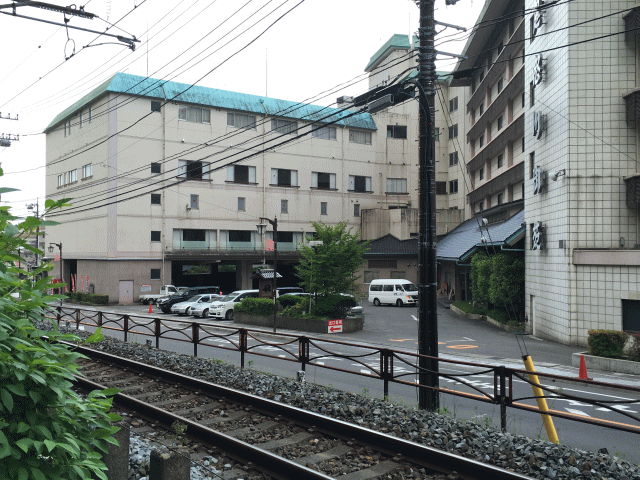 鬼怒川御苑（大江戸温泉物語グループ）と東武鬼怒川線