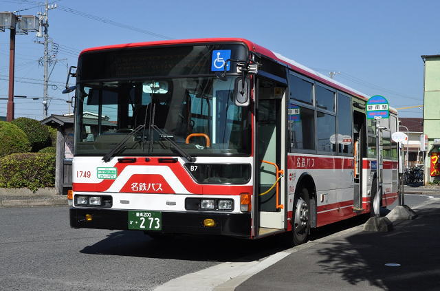ふれんどバス」吉良吉田駅経由吉良高校行。碧南駅前