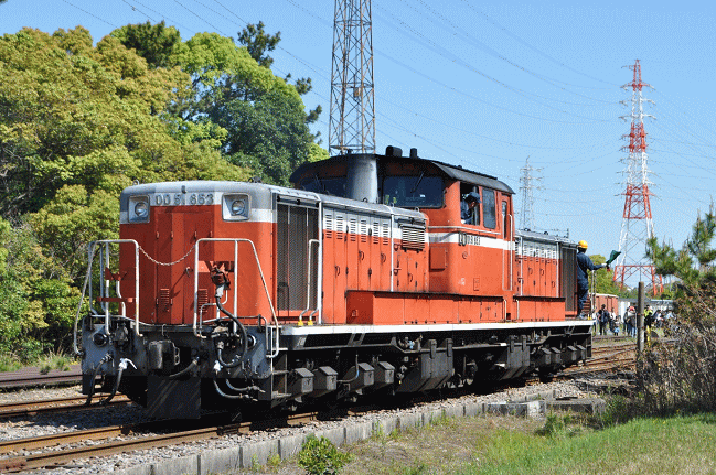 DD51国鉄色での衣浦臨海鉄道の訓練運転