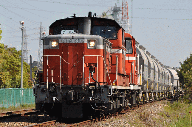 DD51国鉄色・衣浦臨海鉄道の碧南市駅にて