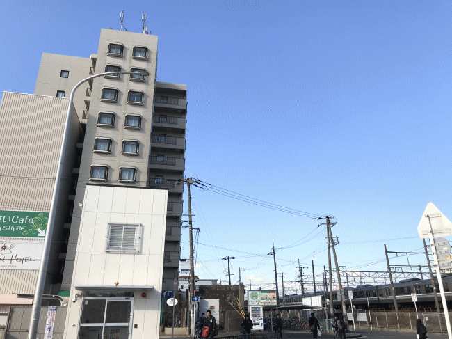 岸辺ステーションホテルの外観