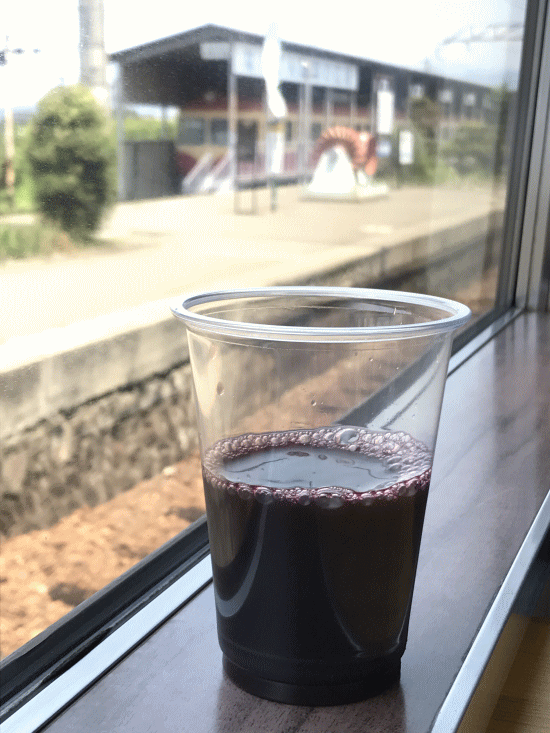 ぶどうジュース（北信濃ワインバレー列車）