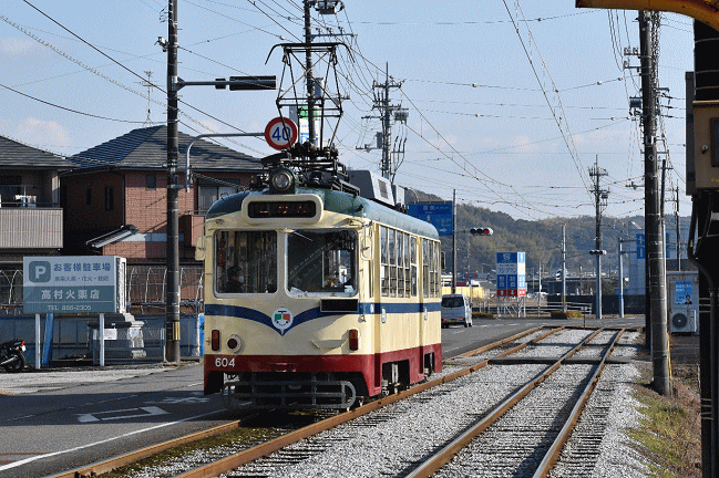 とさでん交通604号