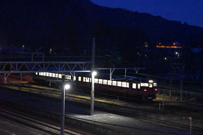 小出ホテルオカベから見た只見線