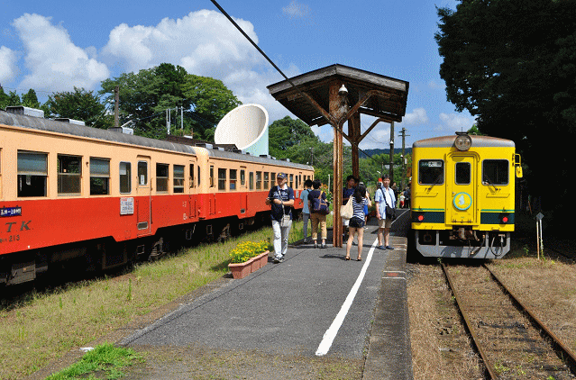 いすみ鉄道と小湊鉄道の乗換駅、上総中野駅
