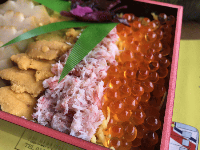 うにあわび弁当（こたつ列車）