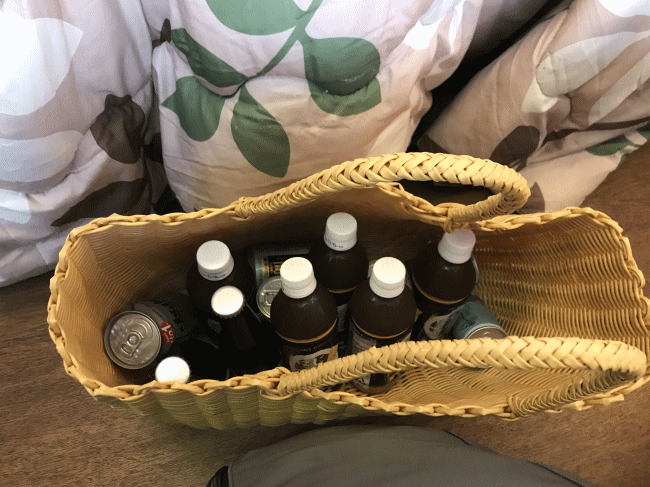 こたつ列車の車内販売