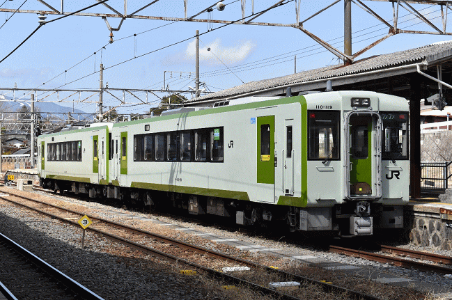 小諸行キハ１１０系