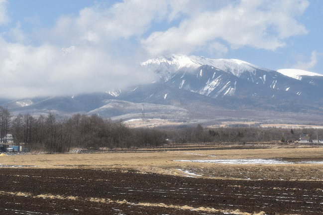 野辺山付近の車窓から眺めた八ヶ岳