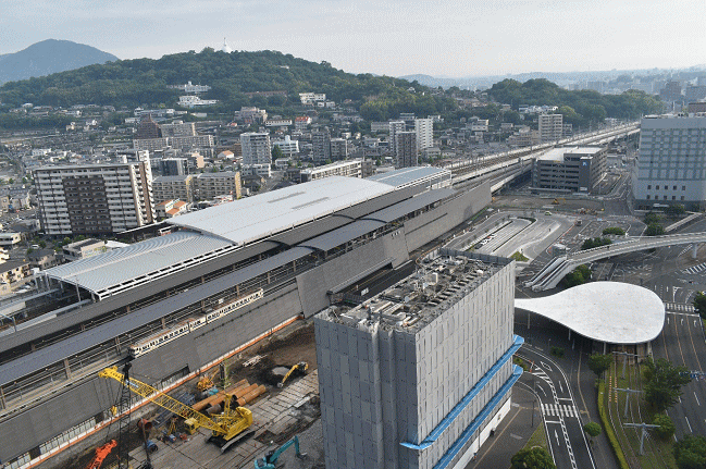 東横イン熊本駅前から見た熊本駅
