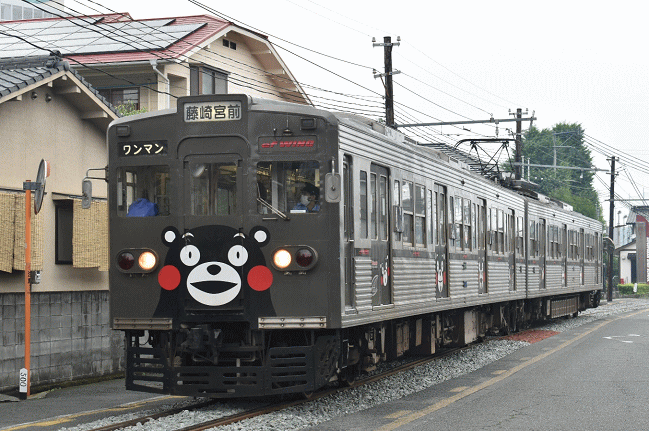 6200形・6221ef+6228Aの編成はくまモンのラッピング電車