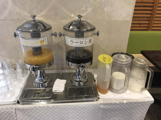 くれたけインいわたの朝食バイキング